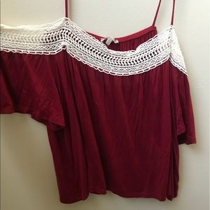 XL Maroon /w Cream Lace Off The Shoulder Tank